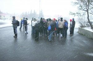 Lagt af stað í gönguferðina