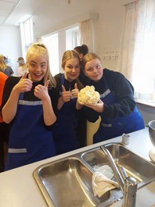 Íslensk(t)-ar í öndvegi