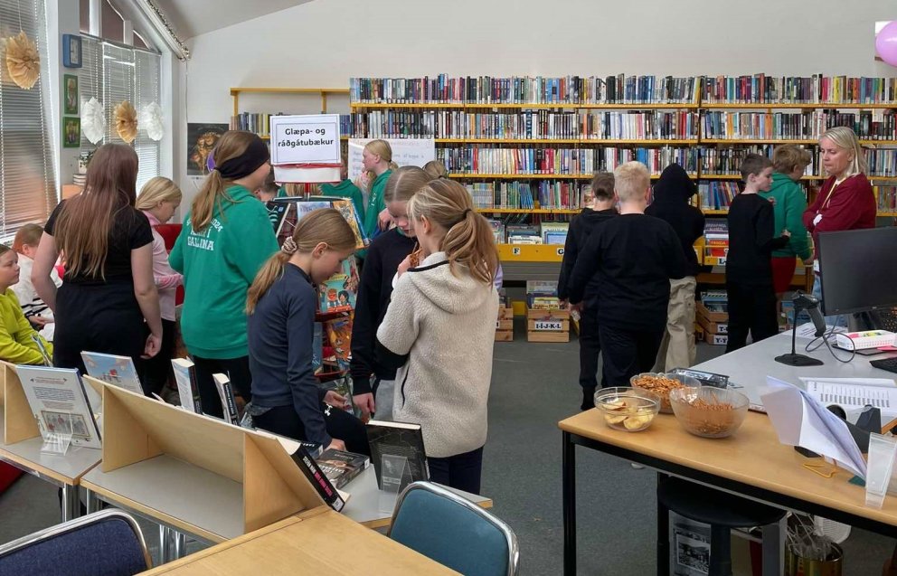 Sameiginleg glæpasaga á degi bókasafna