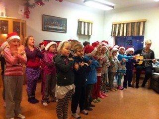 Innlifun einkenndi sönginn.