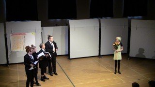 Skólasamkoma Borgarhólsskóla 2012