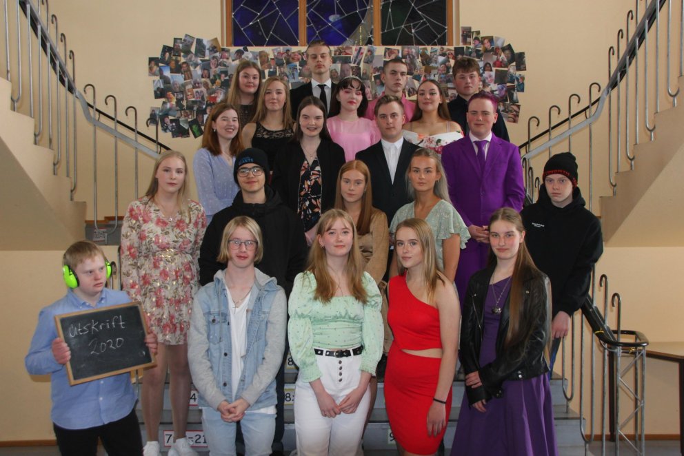 Útskrifaðir nemendur að lokinni tíu ára grunnskólagöngu.