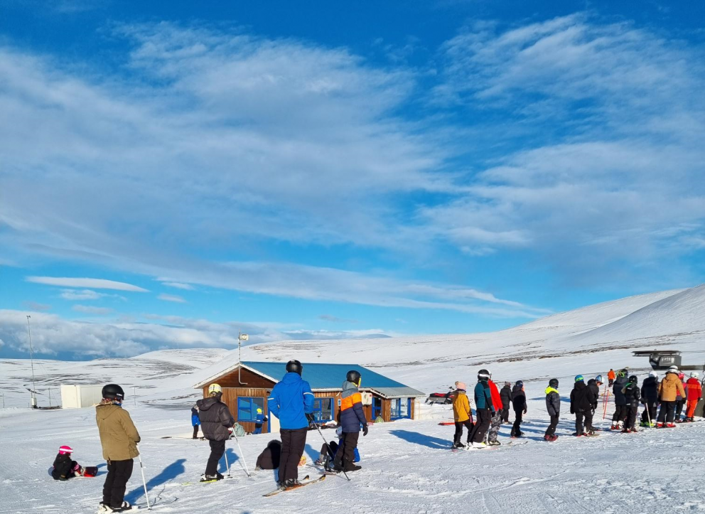 Upp við Reyðparárhnjúk