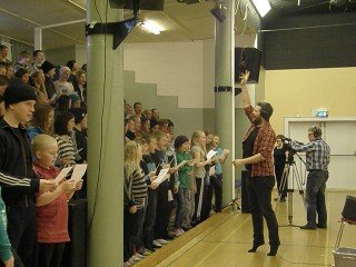 Sungið af fullum krafti