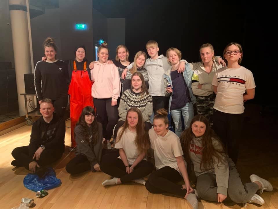 Nemendur í Tjaldinu.