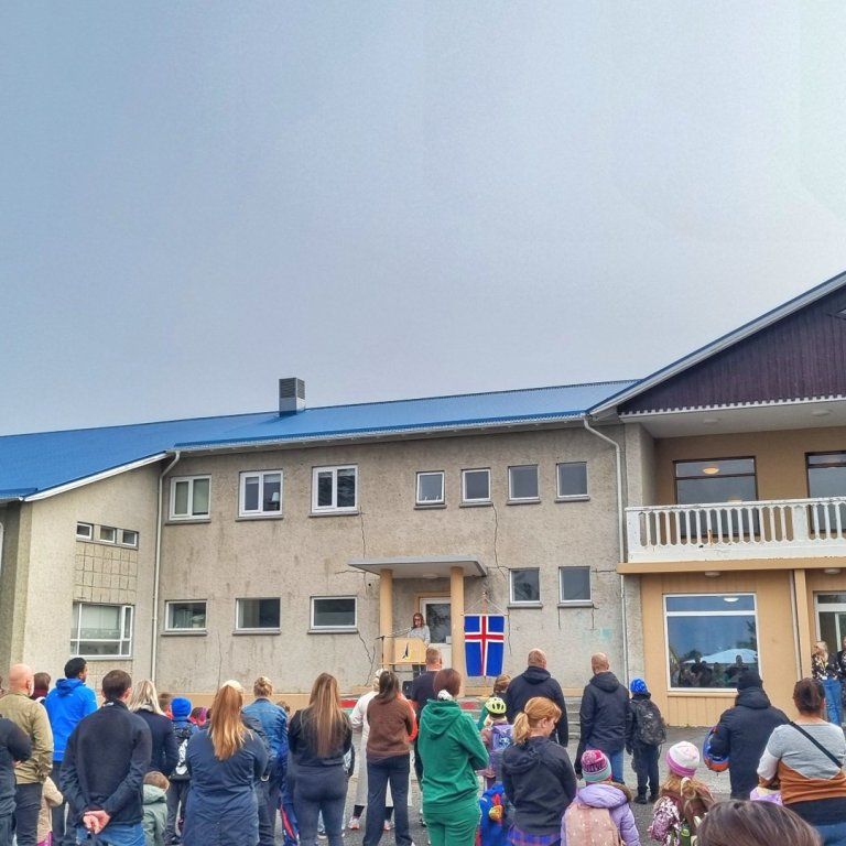 Við skólasetningu í morgun.