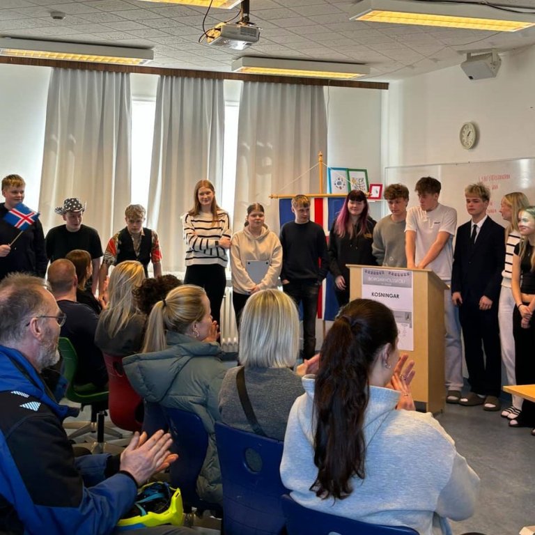 Framboð og skuggakosningar