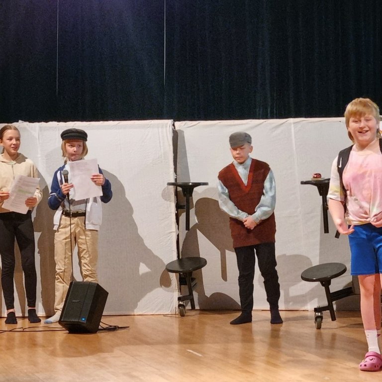 Salarskemmtun hjá sjötta