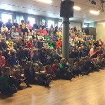 Frá söngsal í dag