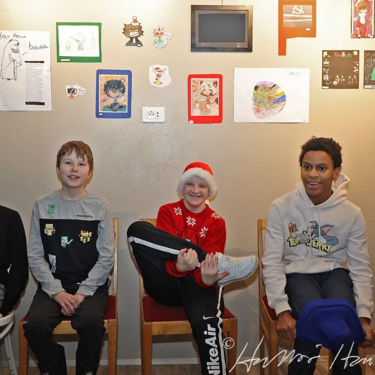 (f.v.) Þau Hákon Logi, Logi Vilhjálmur, Valdís Birna og Vigfús William við opnunar sýningarinnar.