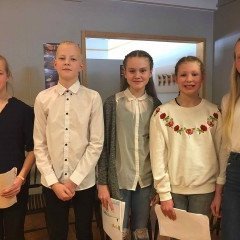 Lesarar skólans í keppninni