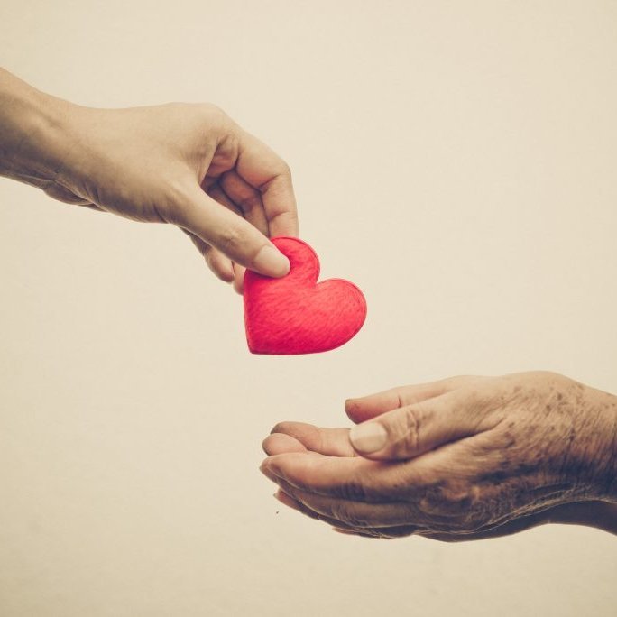 Sælla er að gefa en þiggja