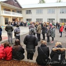 Að venju er skólasetning utandyra við Borgarhól.