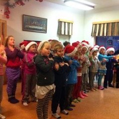 Innlifun einkenndi sönginn.