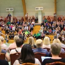 Fjölmenni við skólalok