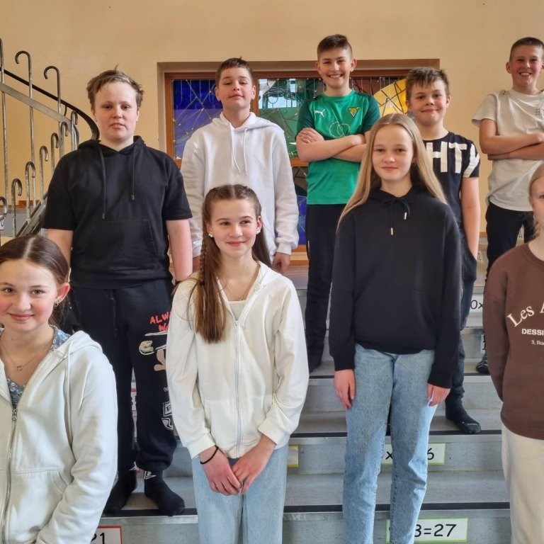 Lesarar í undankeppninni