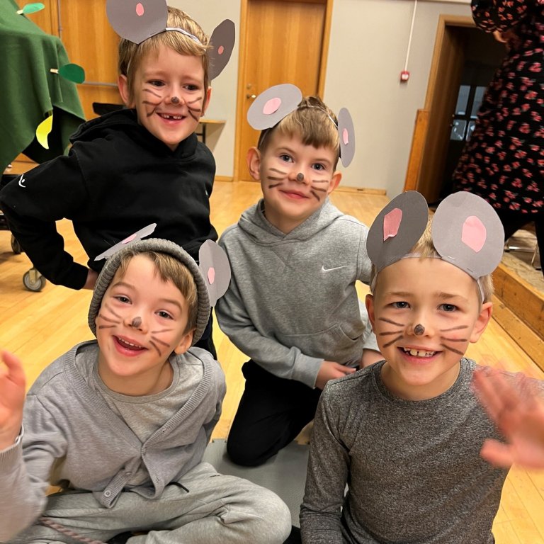 Salarskemmtun hjá öðrum