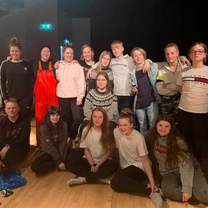 Nemendur í Tjaldinu.